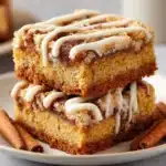 Cinnamon Roll Blondies Recipe