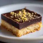 No-Bake Shortbread Fudge Slice Recipe