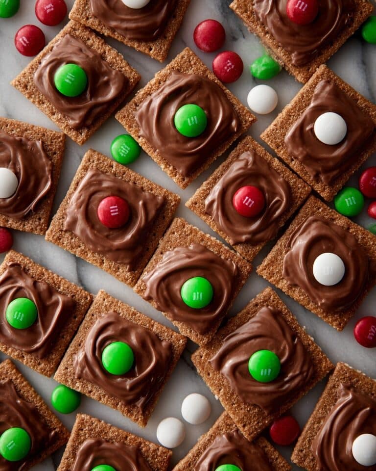 Christmas Caramel Pretzel Bites Recipe