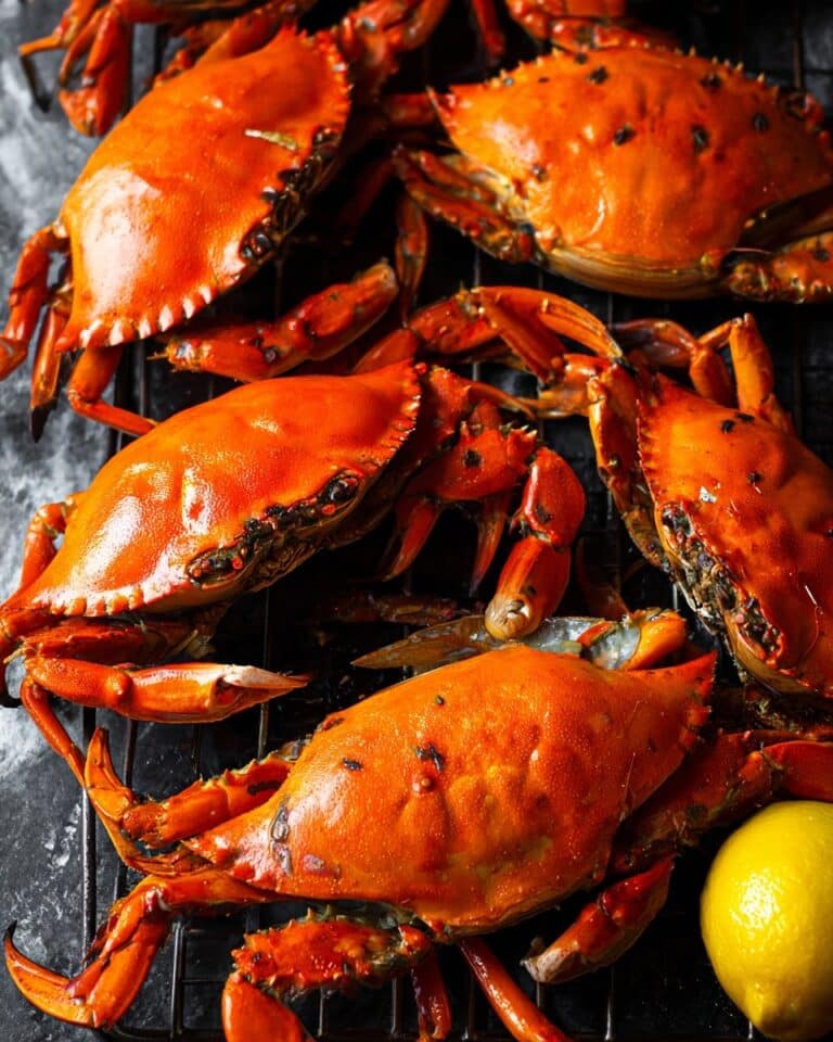 Crab in Garlic Butter with Lemon for a Keto-Friendly Meal Recipe