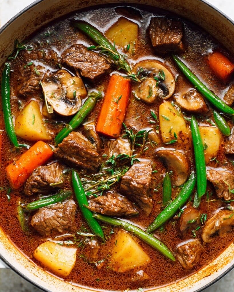 Hearty Chicken Stew with Vegetables and Tomatoes Recipe