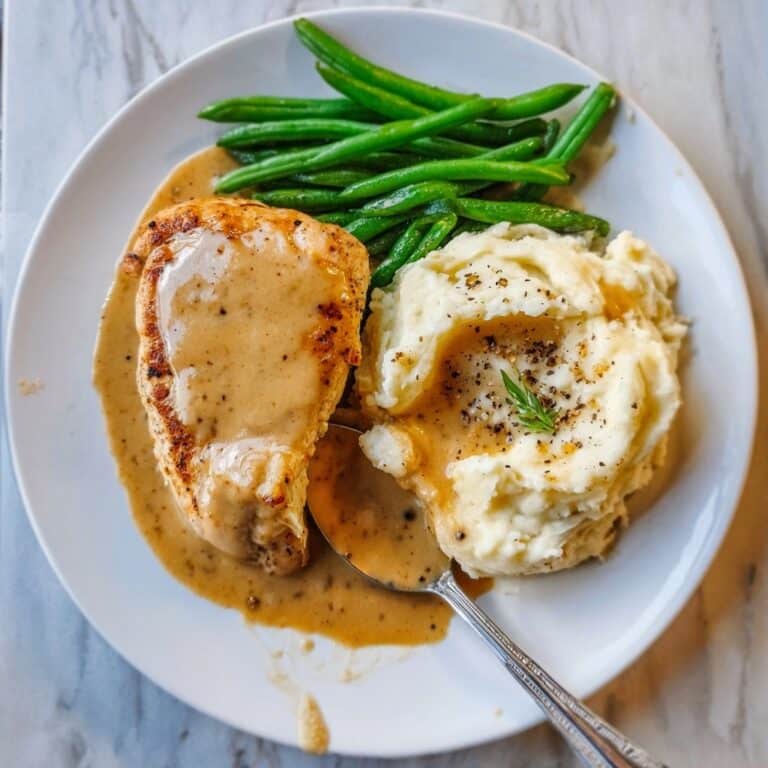 Chicken and Garlic Gravy with Cheesy Mashed Potatoes Recipe